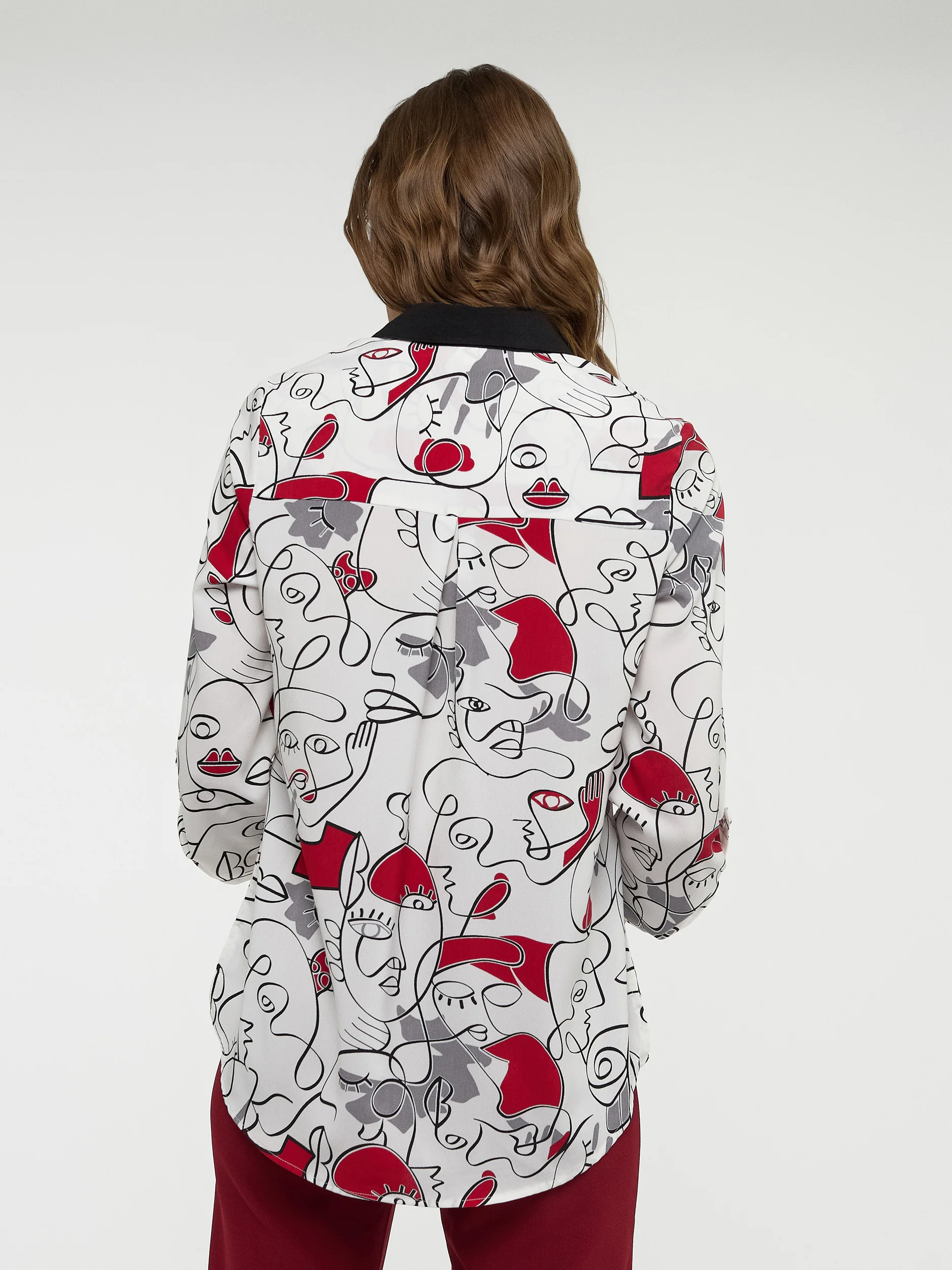 Blouse longueur tunique ample à manches 3/4 avec boutons - Image 7