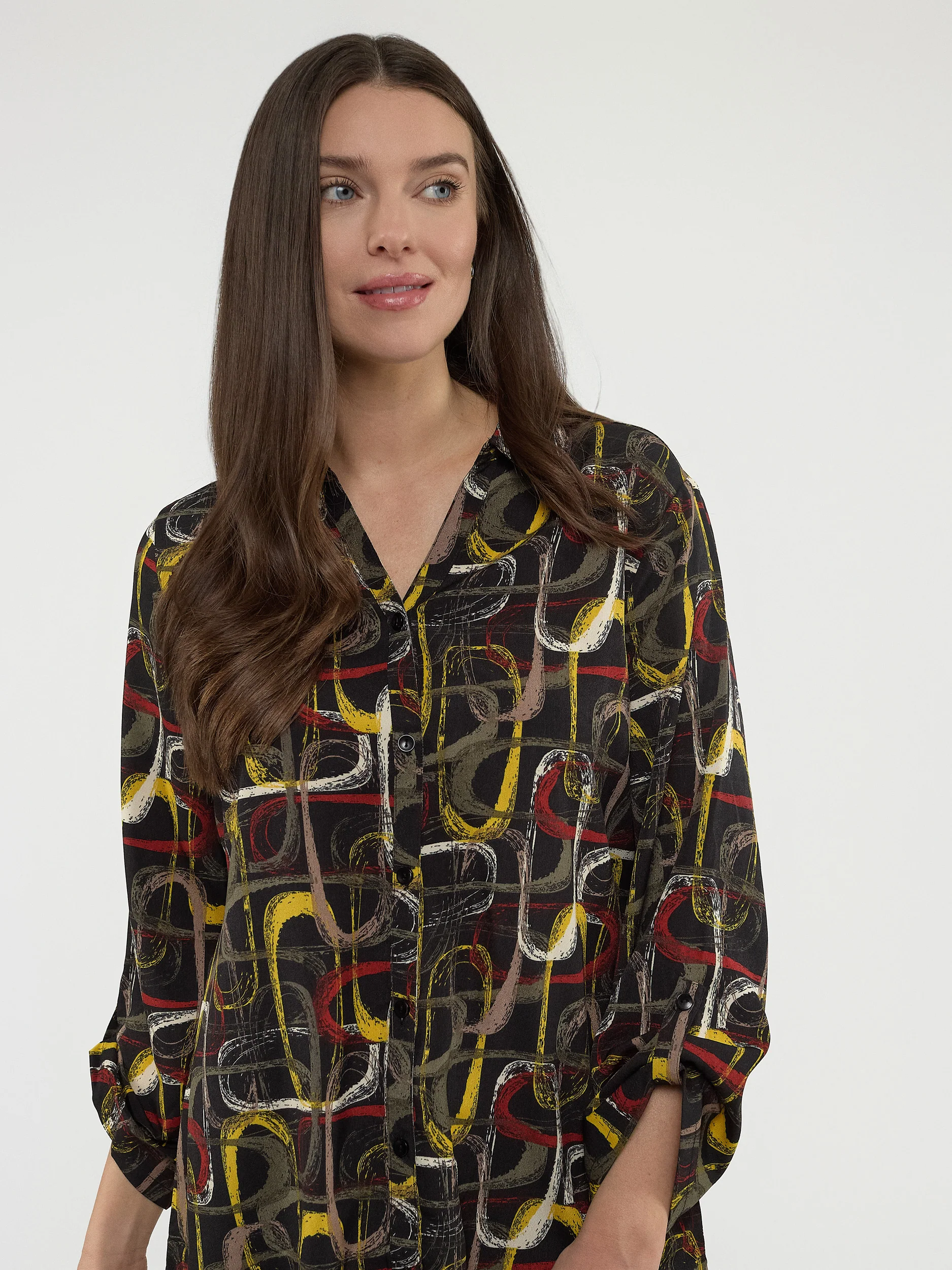 Blouse longueur tunique semi-ajustée à manches 3/4 avec boutons - Image 2