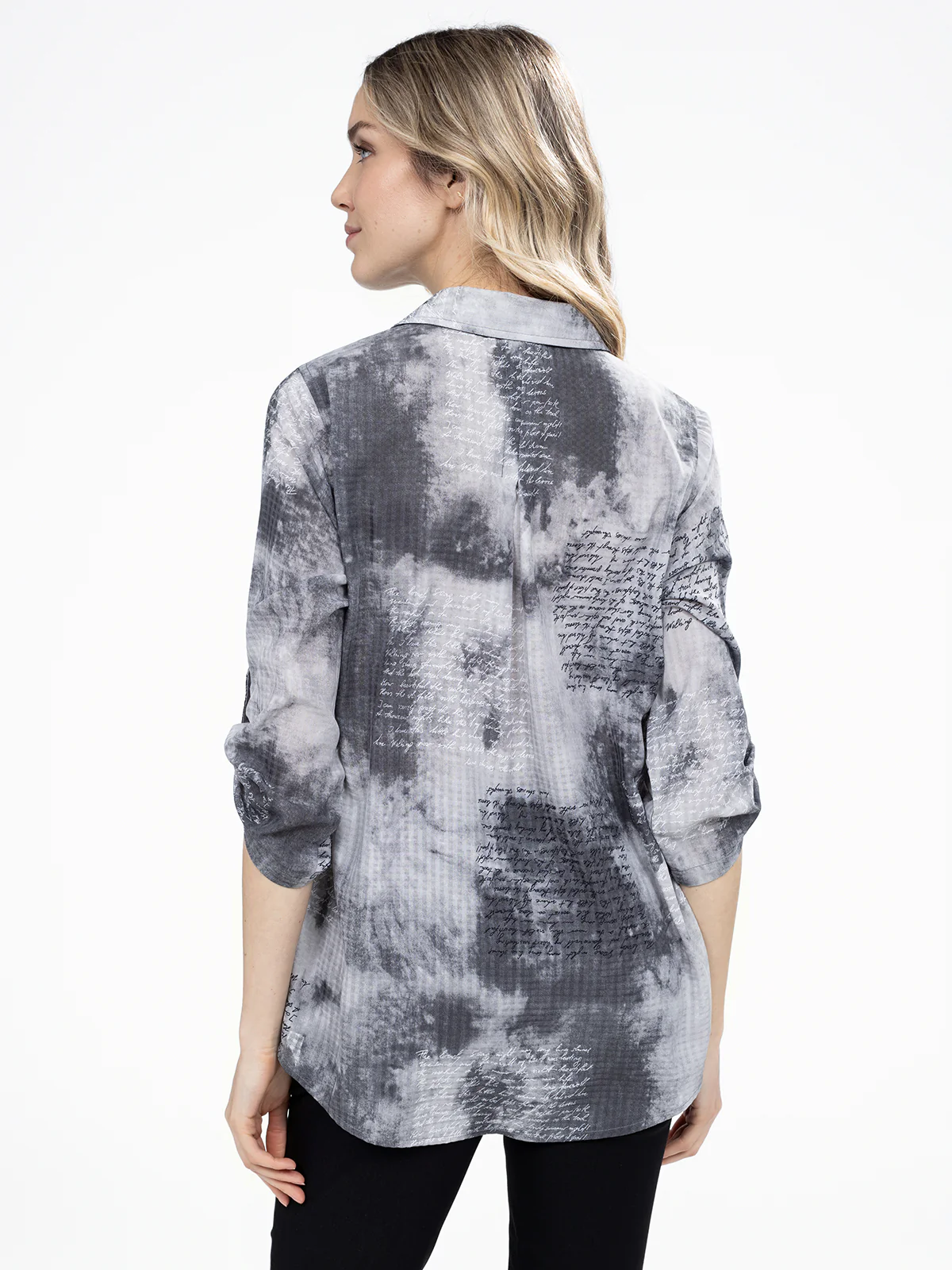 Blouse longueur tunique semi-ajustée à manches 3/4 avec boutons - Image 12
