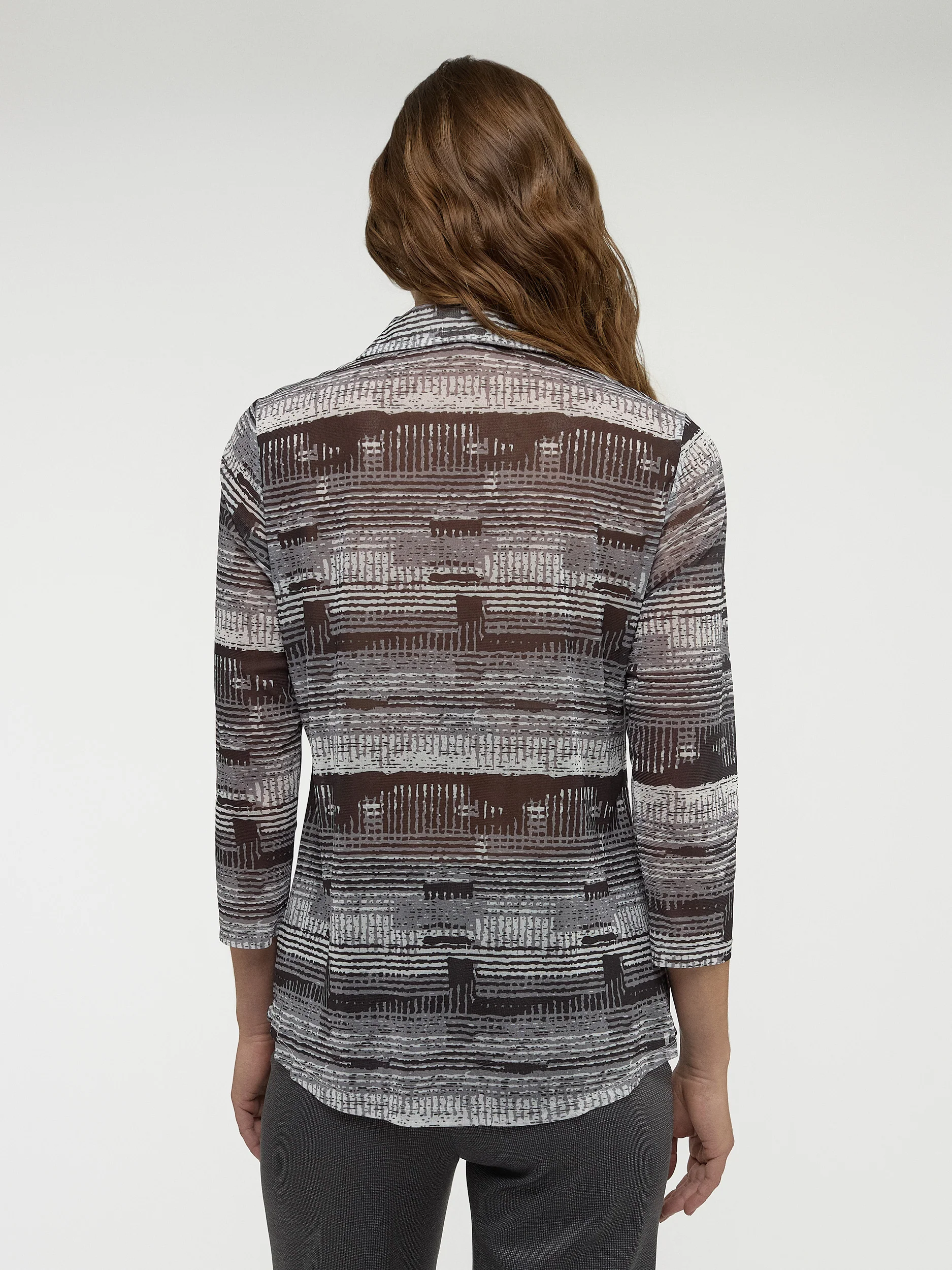 Blouse semi-ajustée à manches 3/4 avec boutons - Image 3