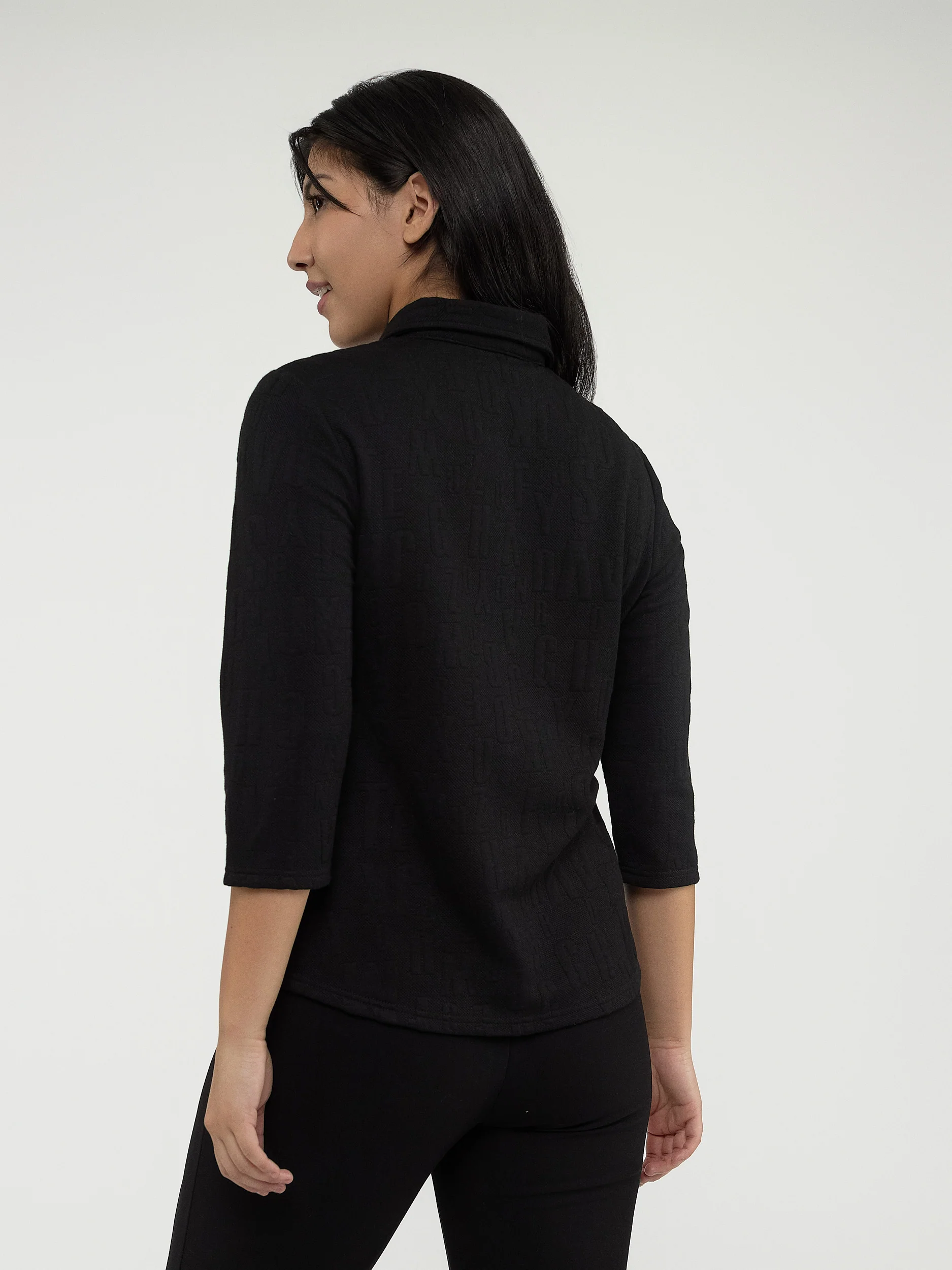 Blouse semi-ajustée à manches 3/4 avec boutons - Image 3
