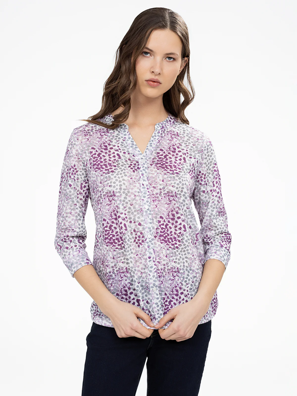 Blouse semi-ajustée à manches 3/4 avec boutons - Image 10
