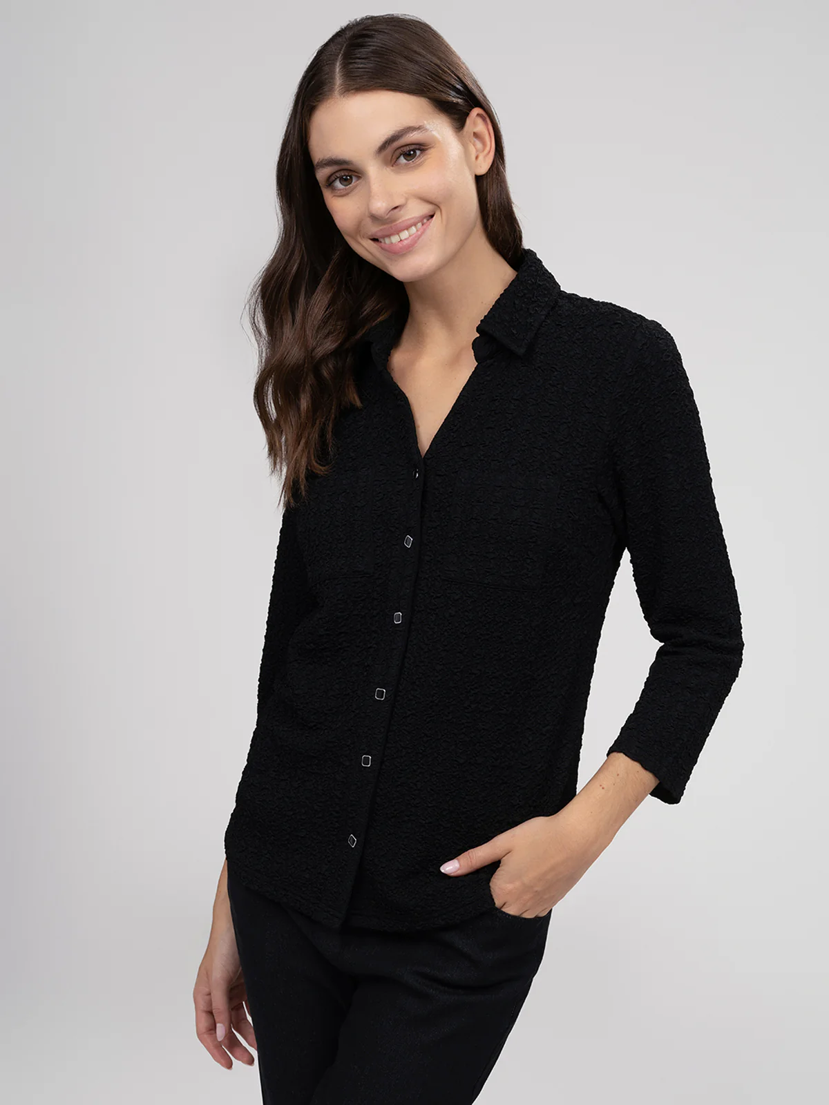 Blouse semi-ajustée à manches 3/4 avec boutons - Image 5