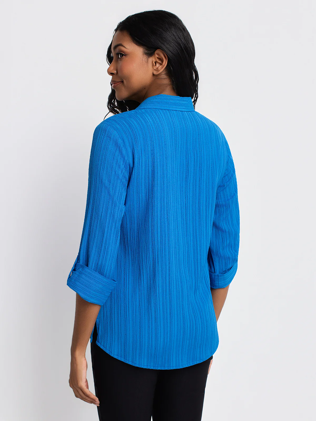 Blouse semi-ajustée à manches 3/4 avec boutons - Image 7