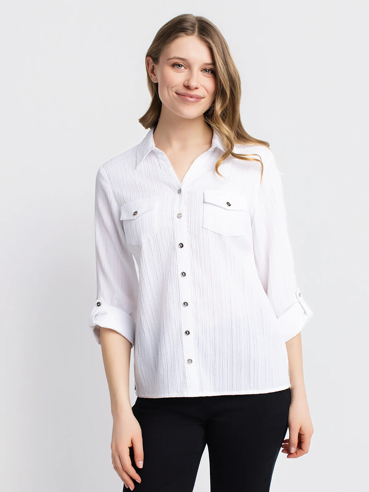 Blouse semi-ajustée à manches 3/4 avec boutons - Image 9
