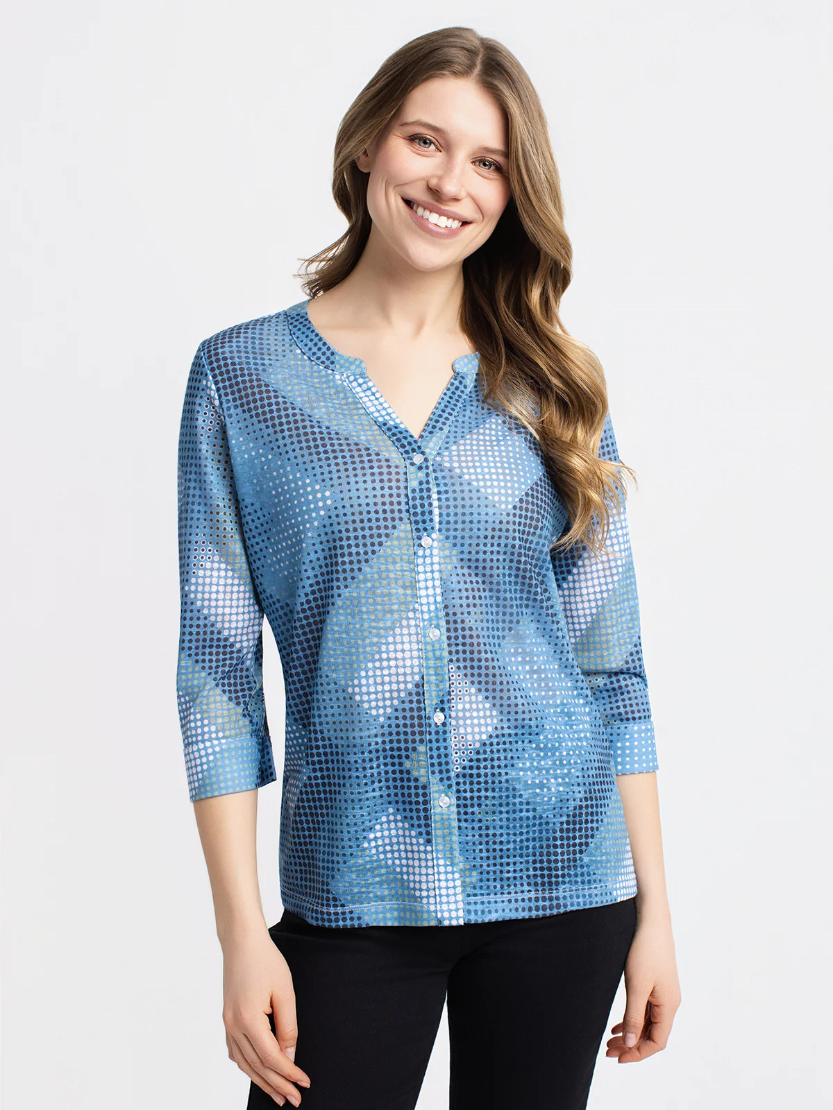 Blouse semi-ajustée à manches 3/4 avec boutons - Image 8
