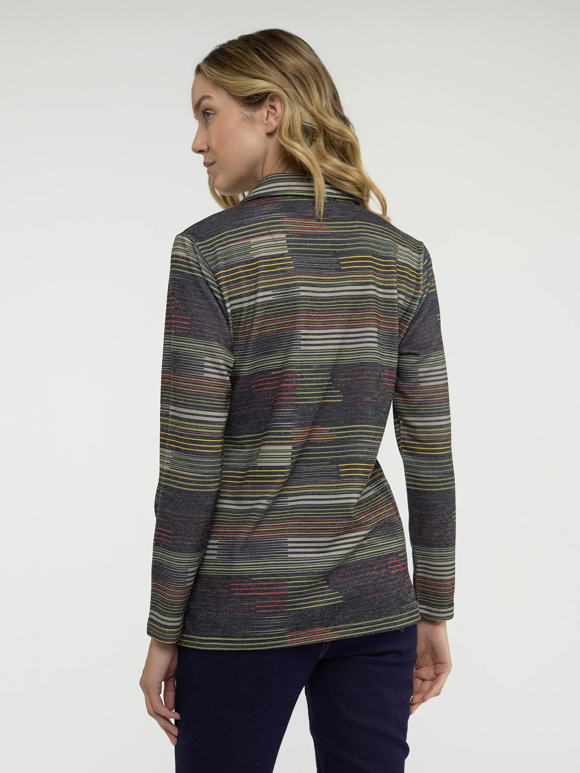 Blouse semi-ajustée à manches longues avec boutons - Image 3
