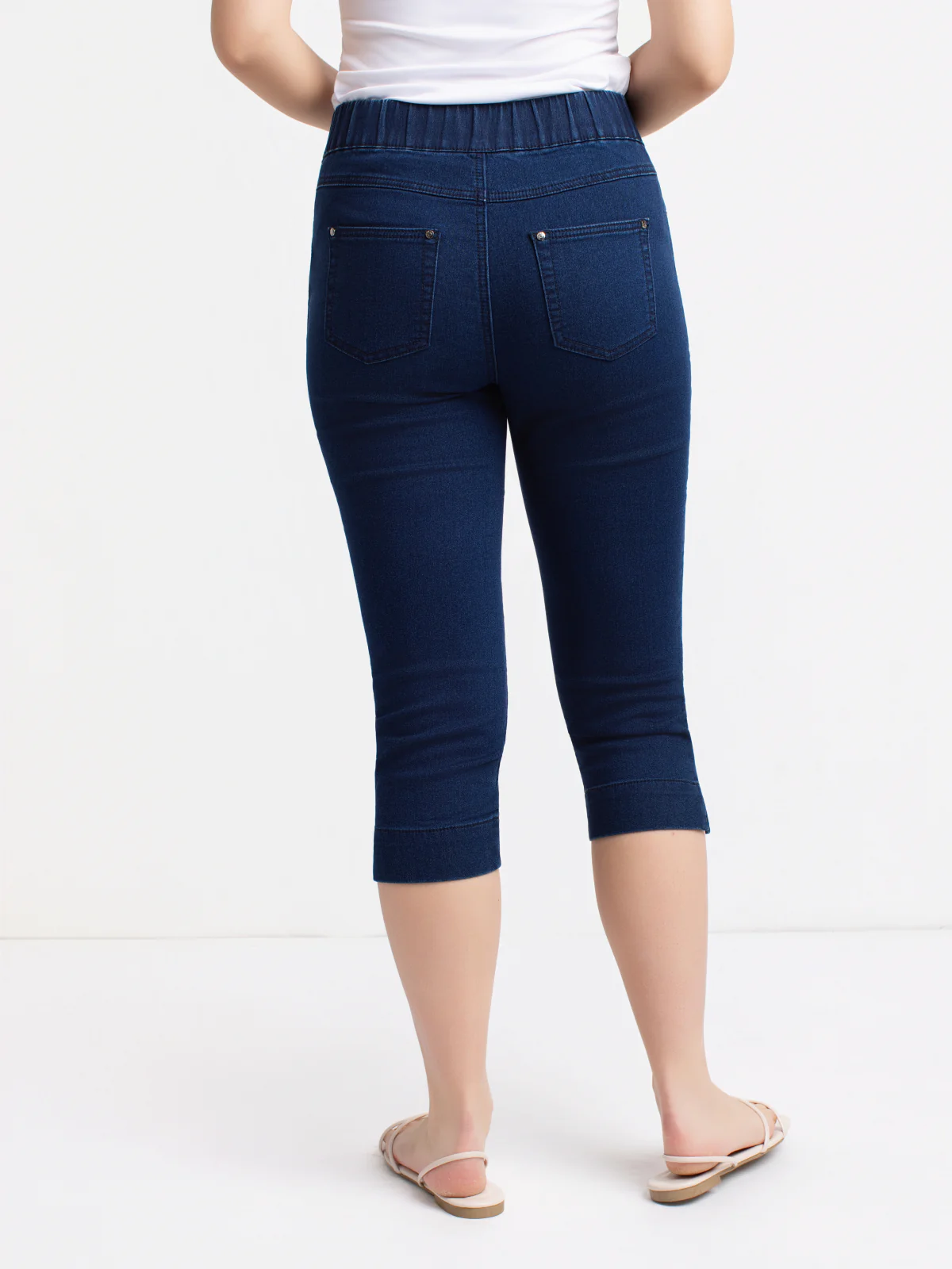 Capri en denim extensible - Image 13