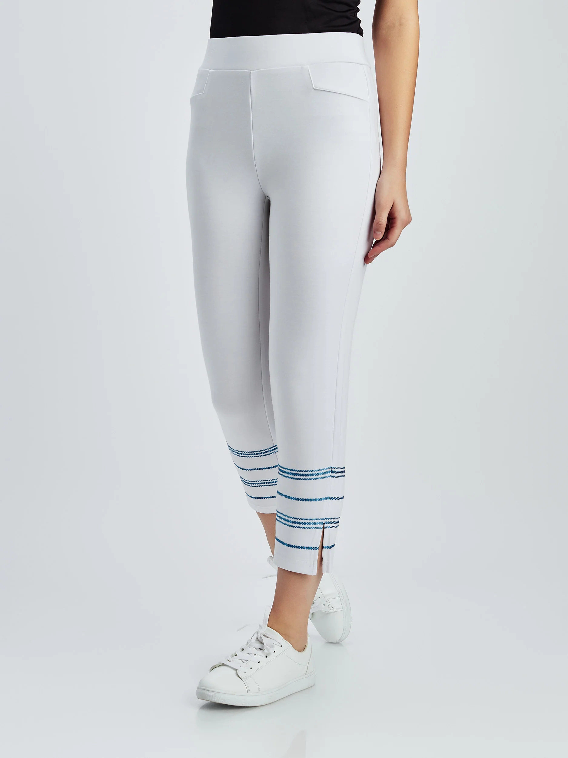 Capri étroit ajusté en tricot à enfiler