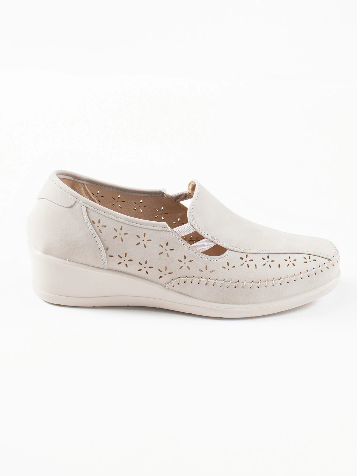 Chaussures à talons bas