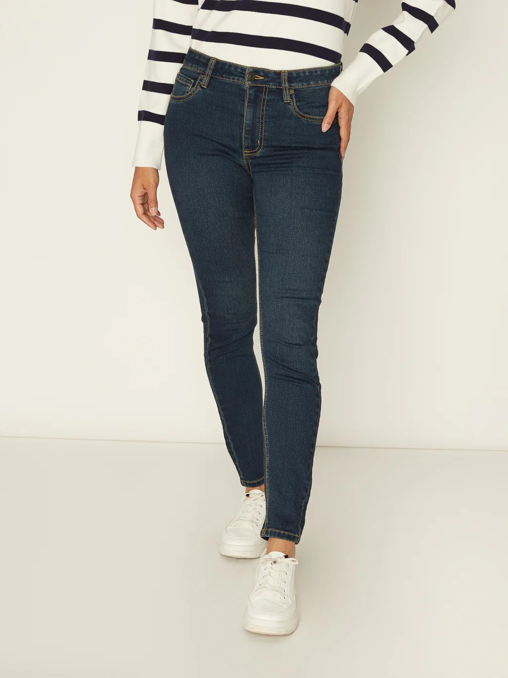 Jean skinny ajusté à la cheville - Image 10