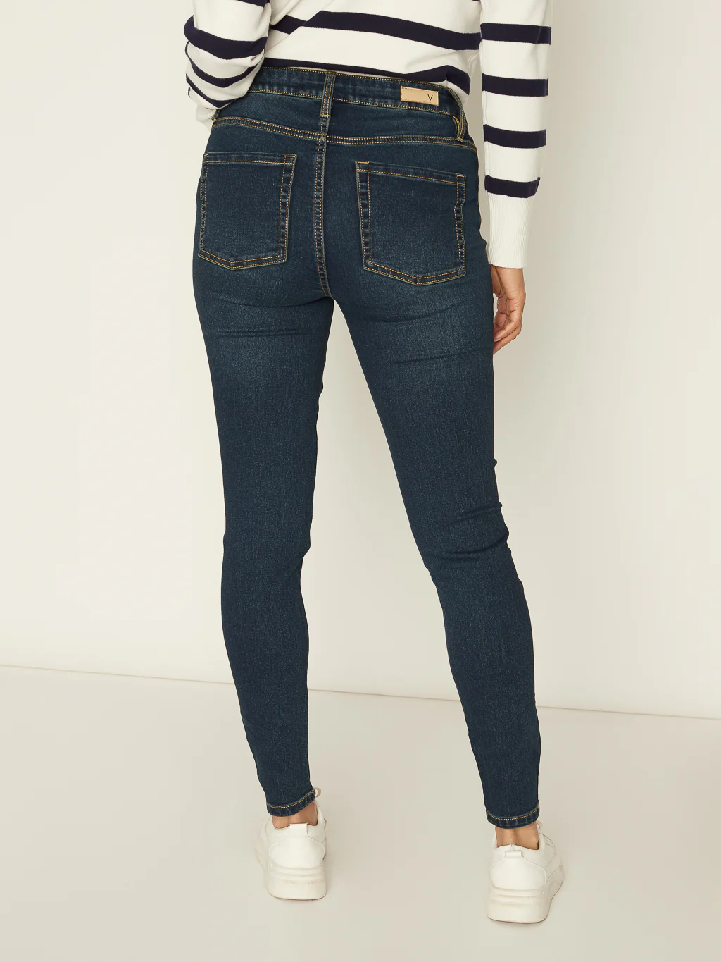 Jean skinny ajusté à la cheville - Image 11