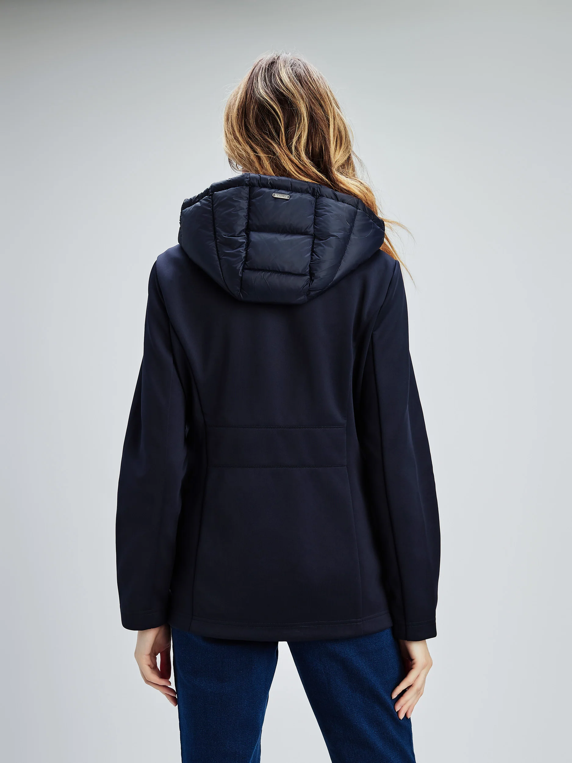 Manteau coquille court semi-ajusté - Image 7