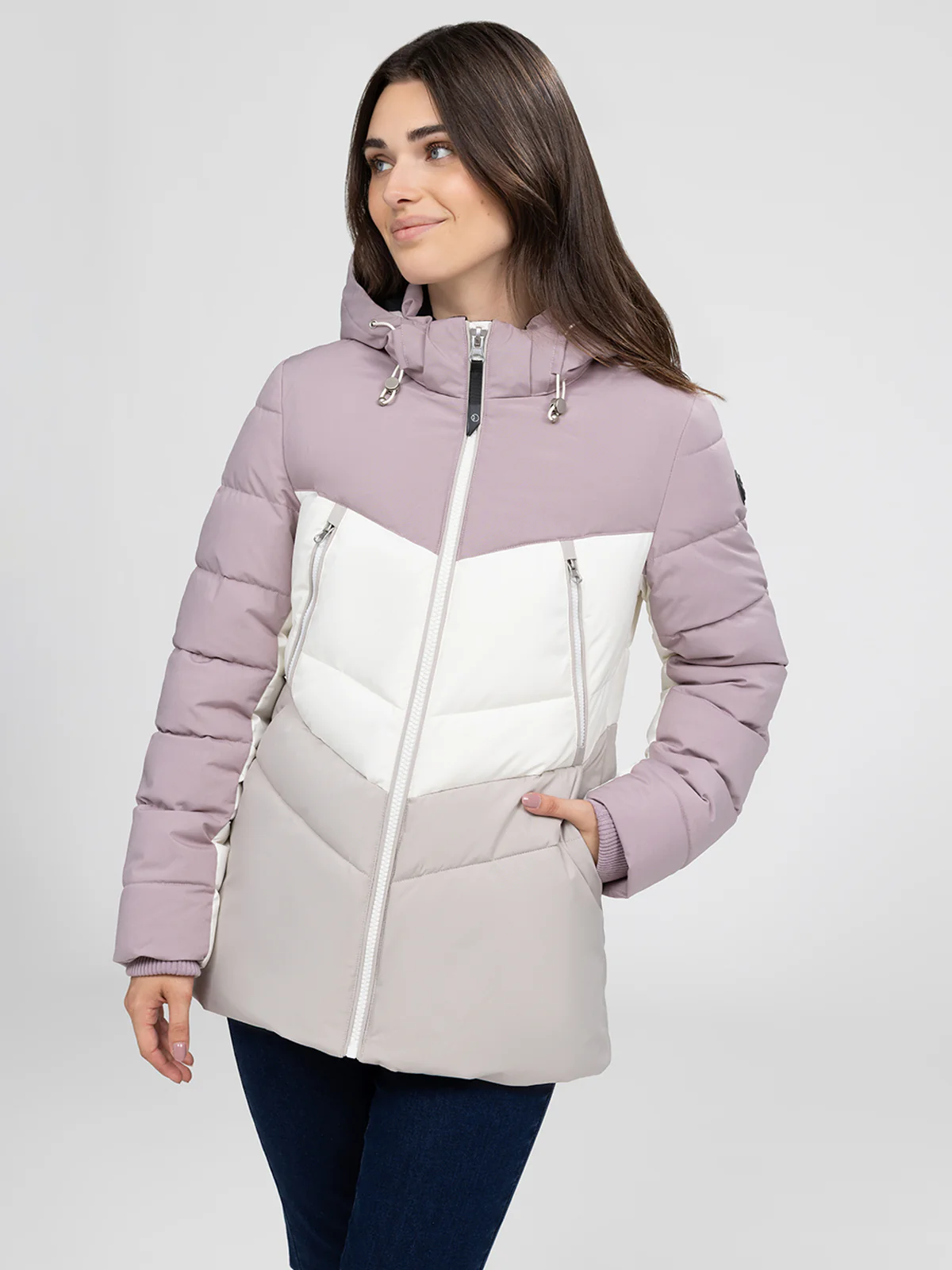 Manteau court semi-ajusté