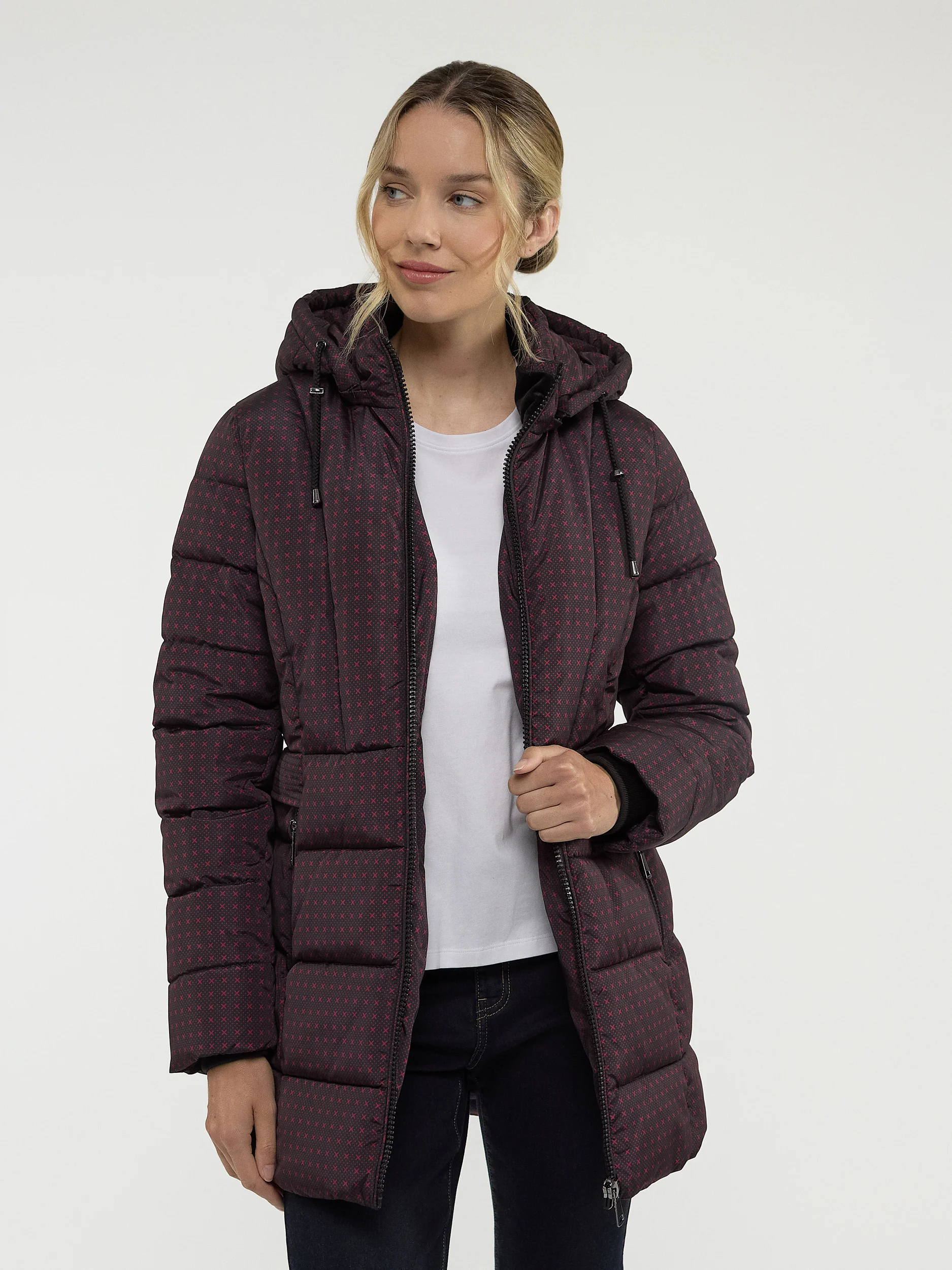 Manteau mi-cuisse semi-ajusté