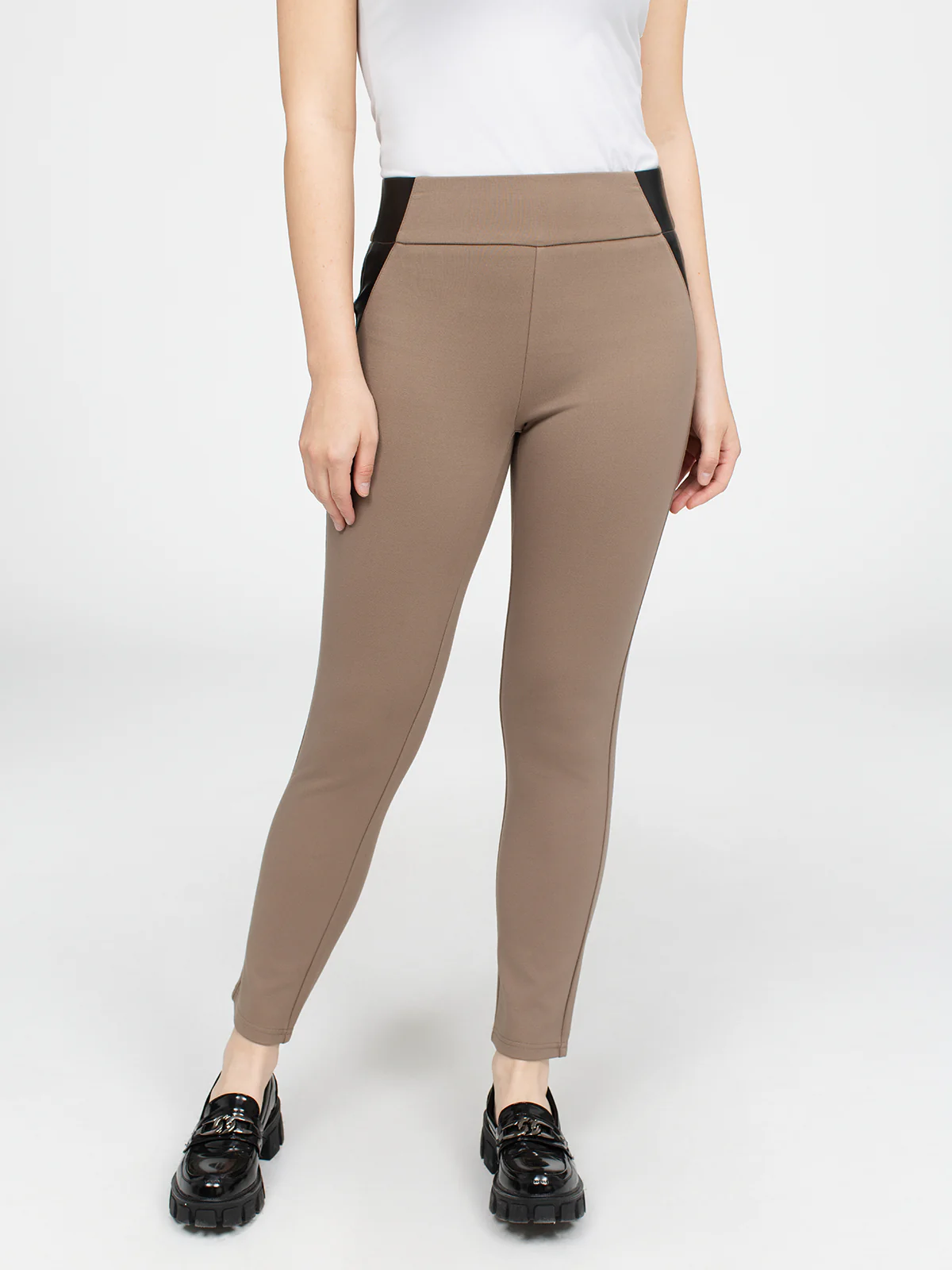 Pantalon décontracté à enfiler - Image 6