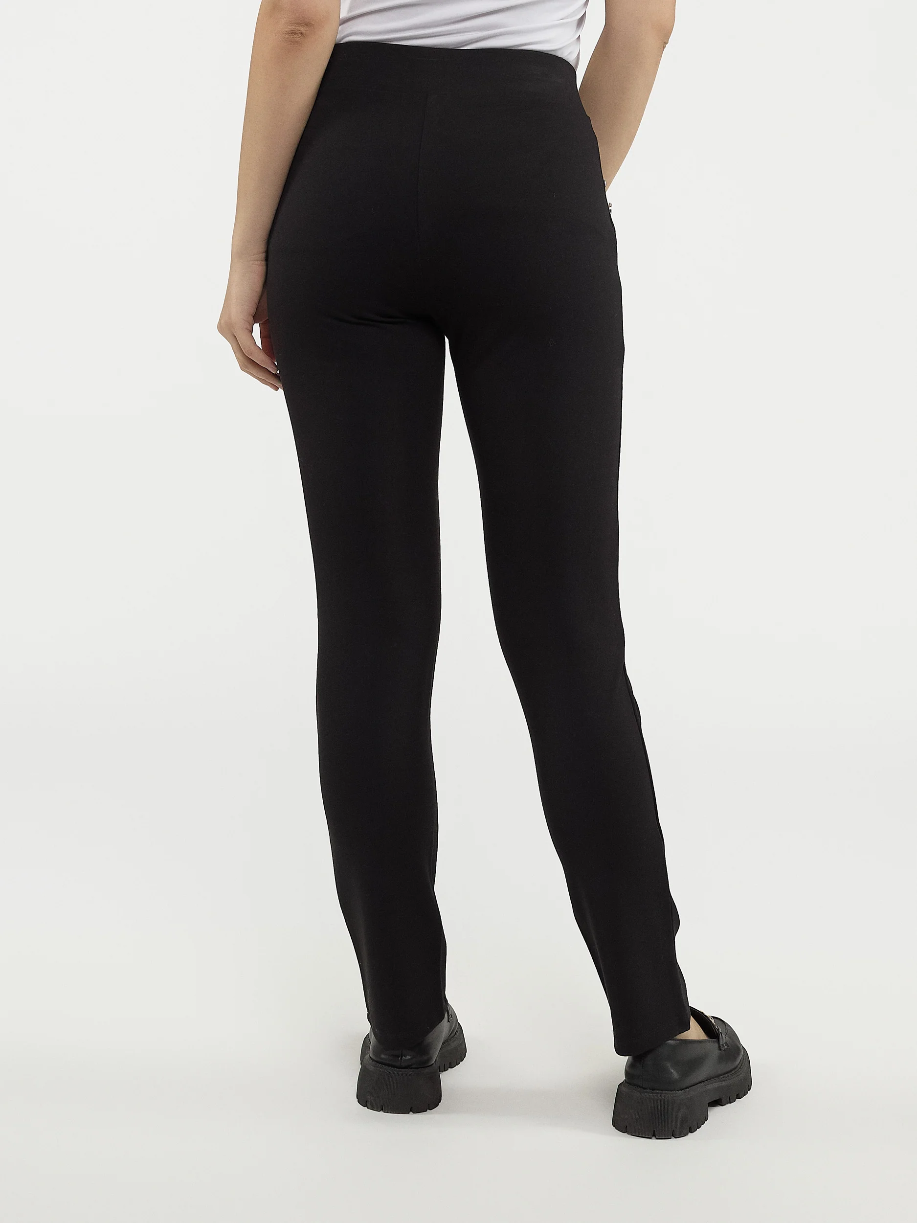 Pantalon droit semi-ajusté à enfiler - Image 3