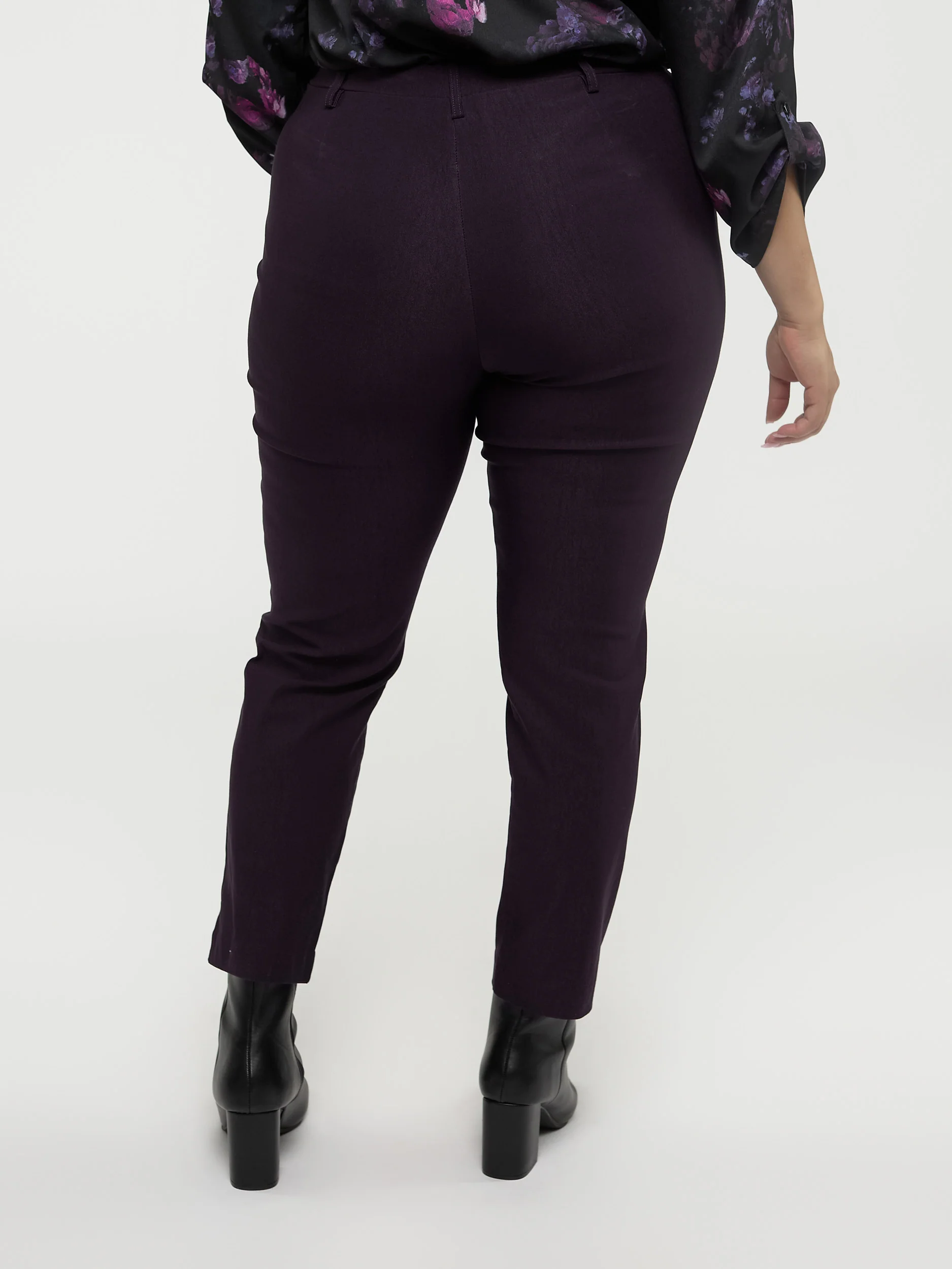Pantalon droit semi-ajusté à enfiler - Petite - Image 19