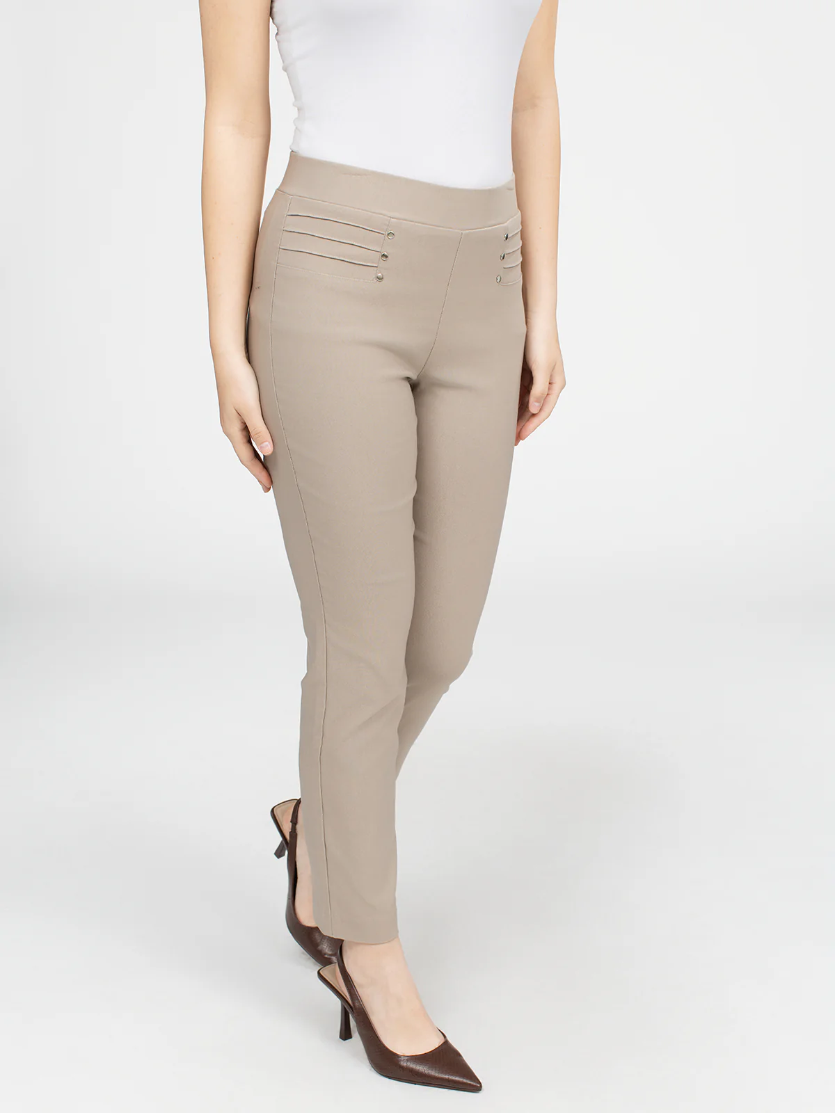 Pantalon droit semi-ajusté à enfiler - Petite - Image 13
