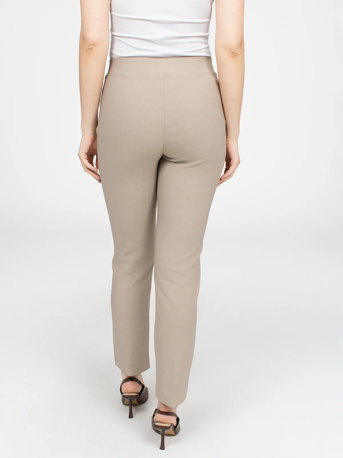 Pantalon droit semi-ajusté à enfiler - Petite - Image 15