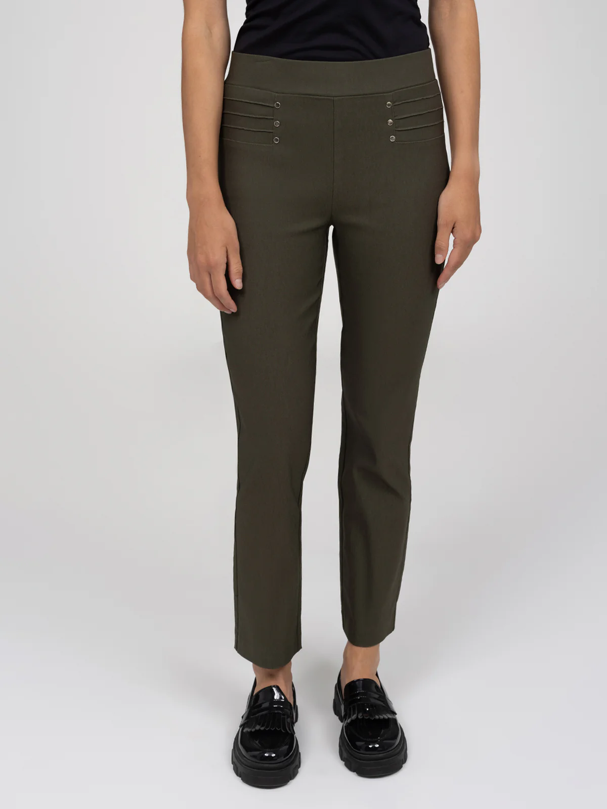 Pantalon droit semi-ajusté à enfiler - Petite - Image 17