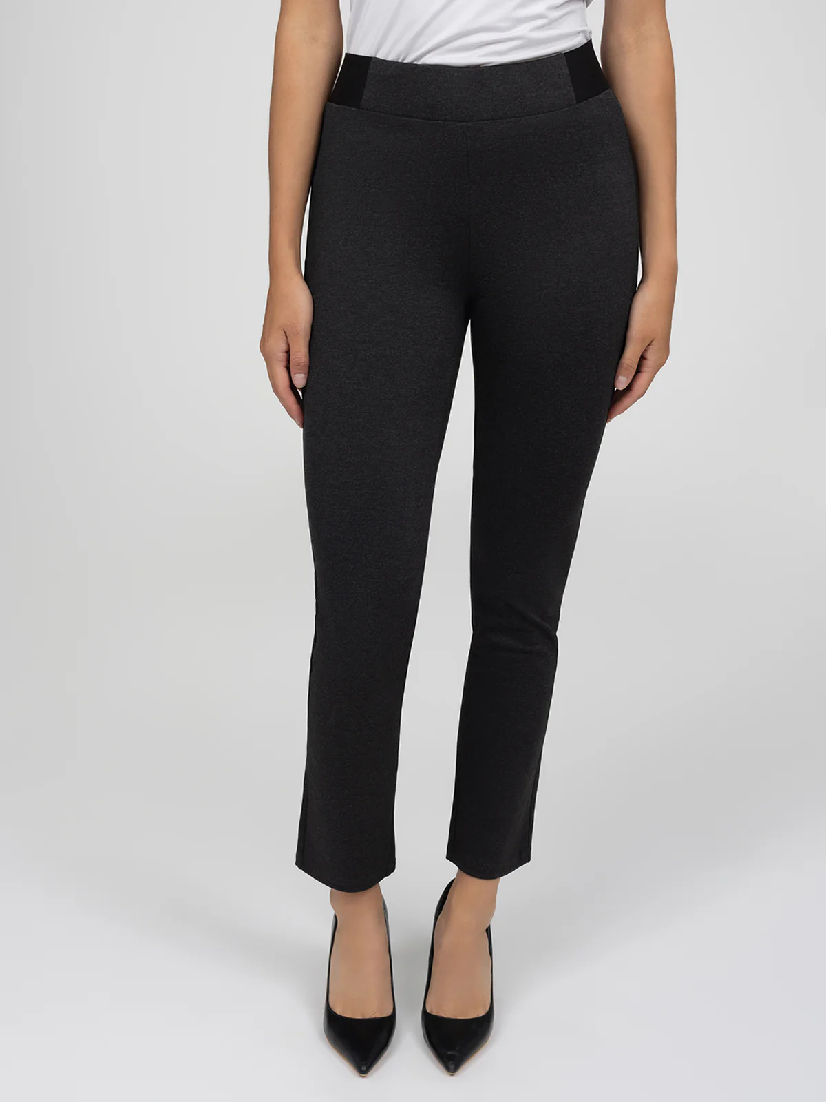 Pantalon étroit ajusté à la cheville à enfiler - Image 10