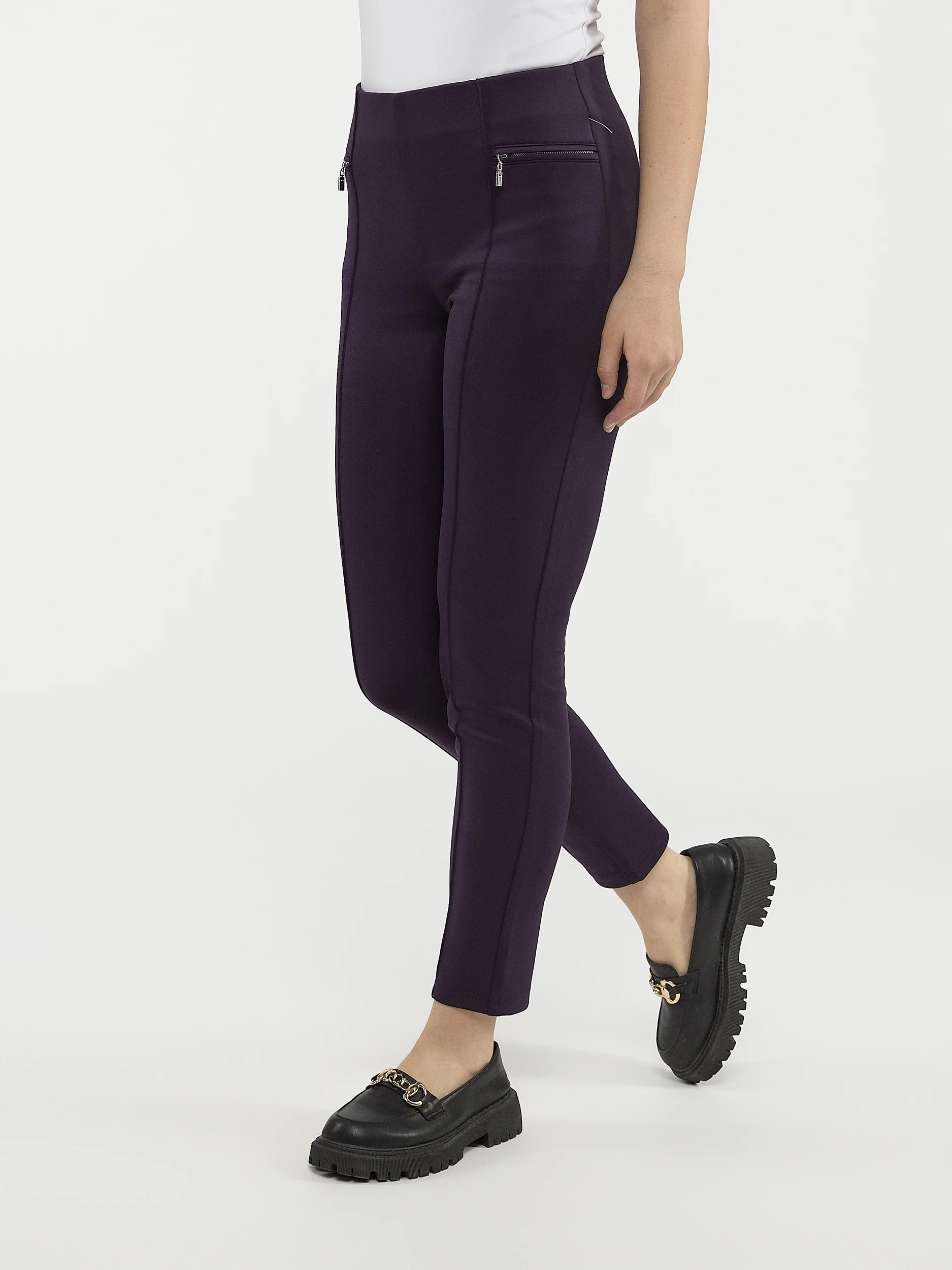 Pantalon étroit semi-ajusté à enfiler - Image 9