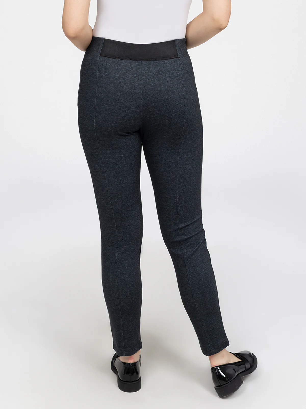 Pantalon étroit semi-ajusté à enfiler - Image 4