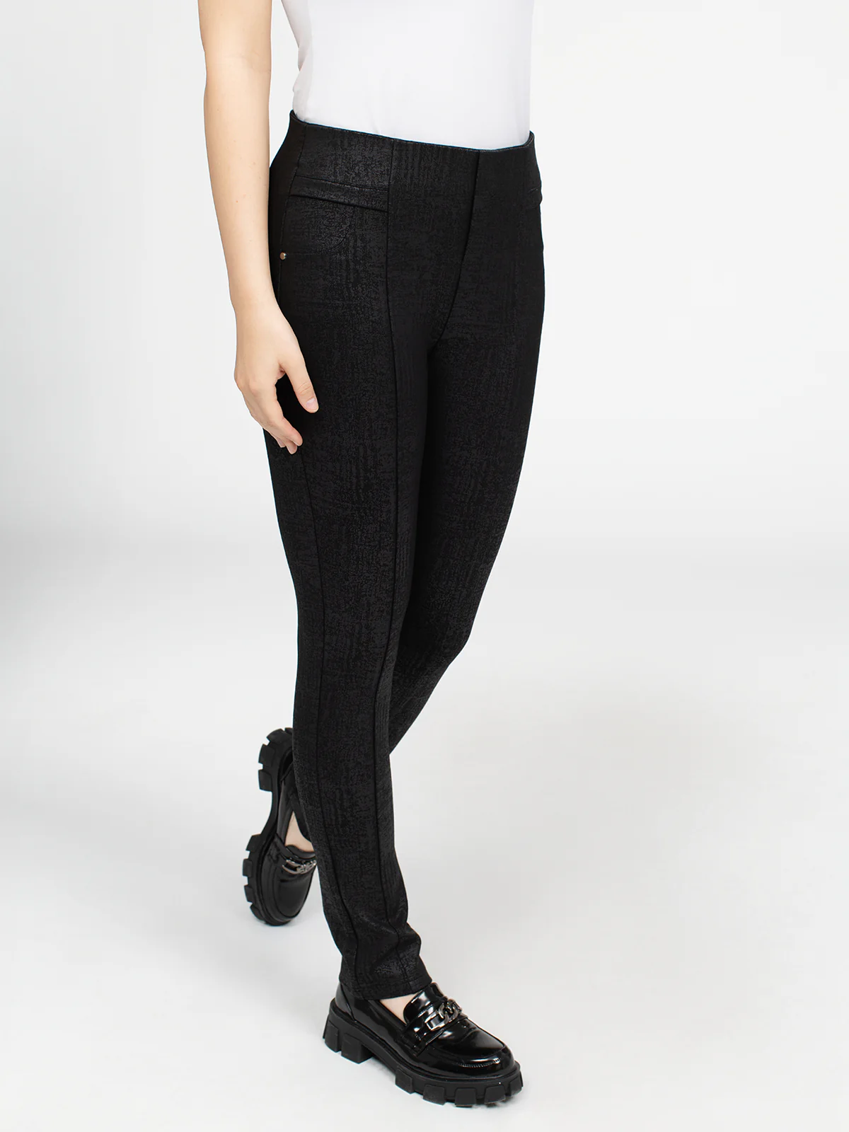 Pantalon étroit semi-ajusté à enfiler