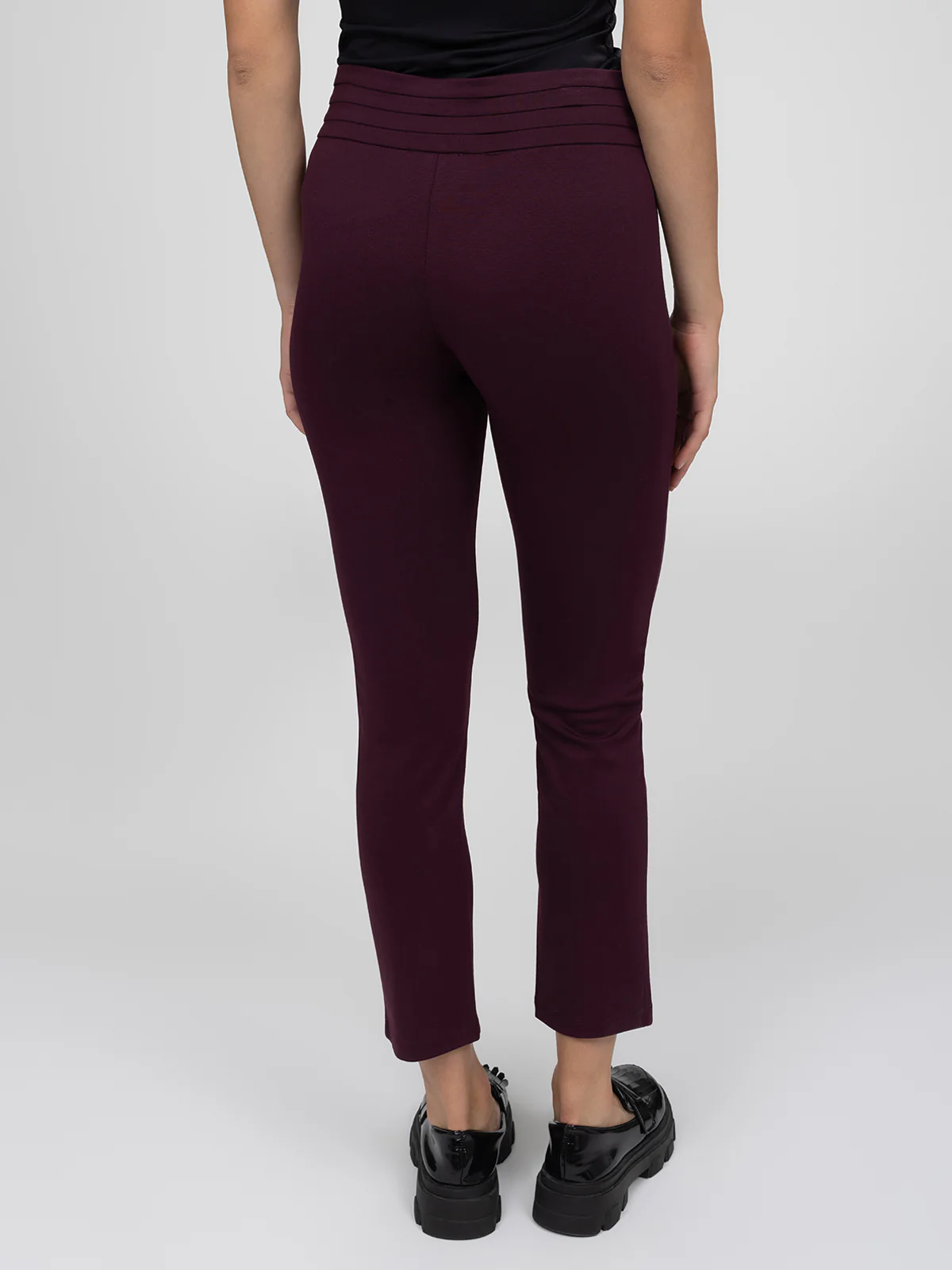 Pantalon étroit semi-ajusté à enfiler - Image 5