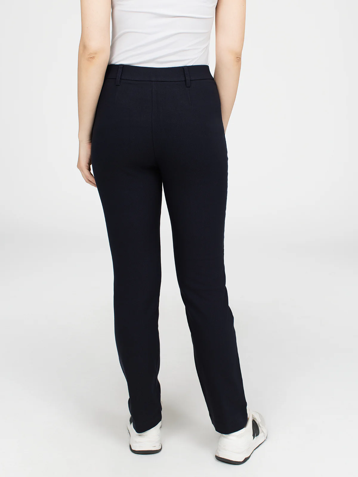Pantalon étroit semi-ajusté à enfiler - Image 11