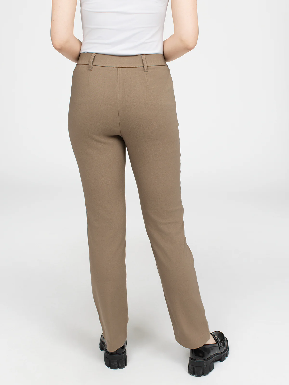Pantalon étroit semi-ajusté à enfiler - Image 7