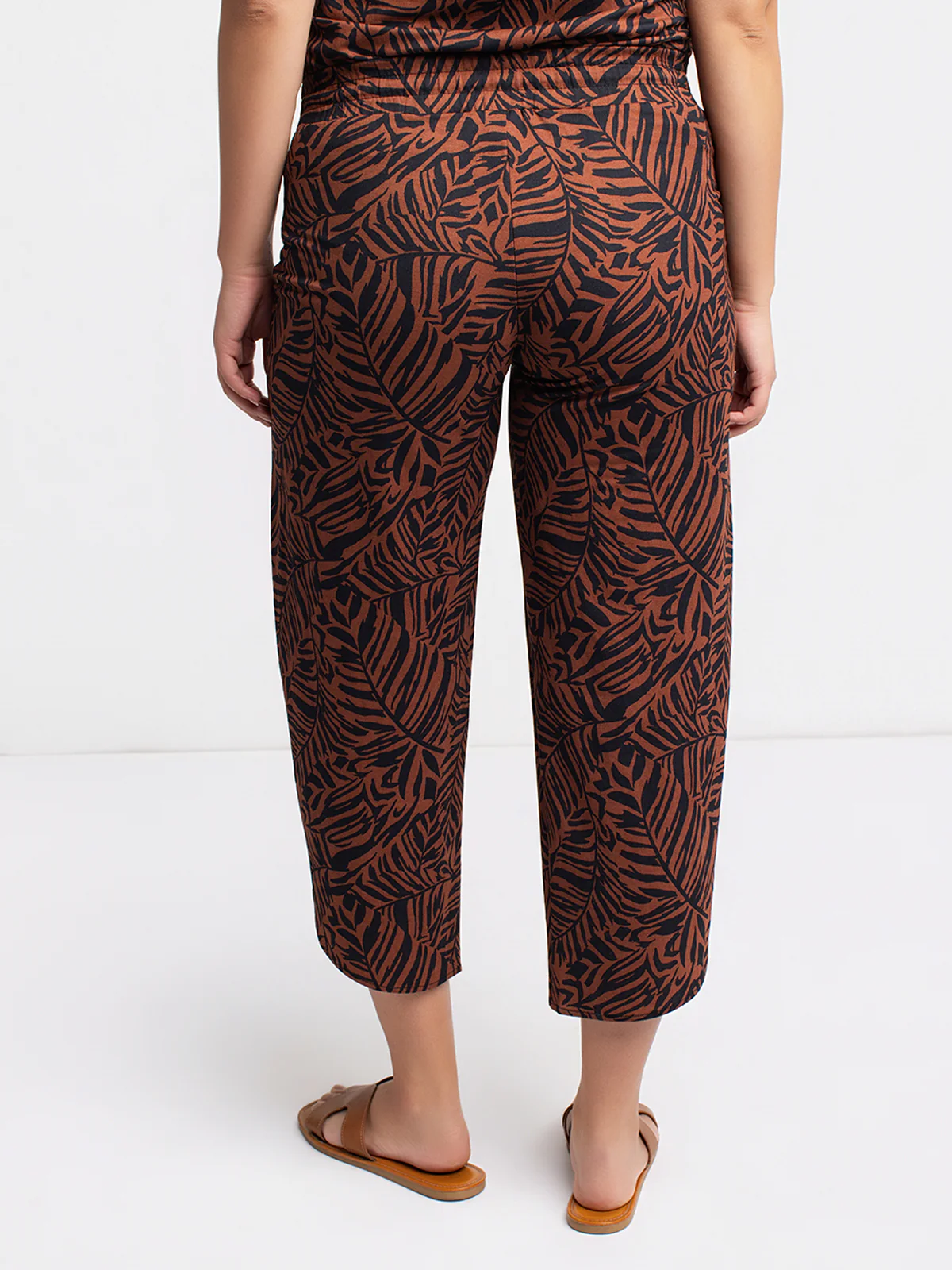 Pantalon évasé à la cheville à enfiler - Image 3