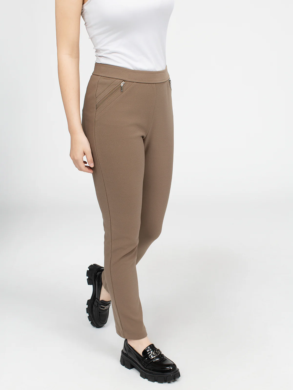 Pantalon habillé étroit semi-ajusté à enfiler - Image 5