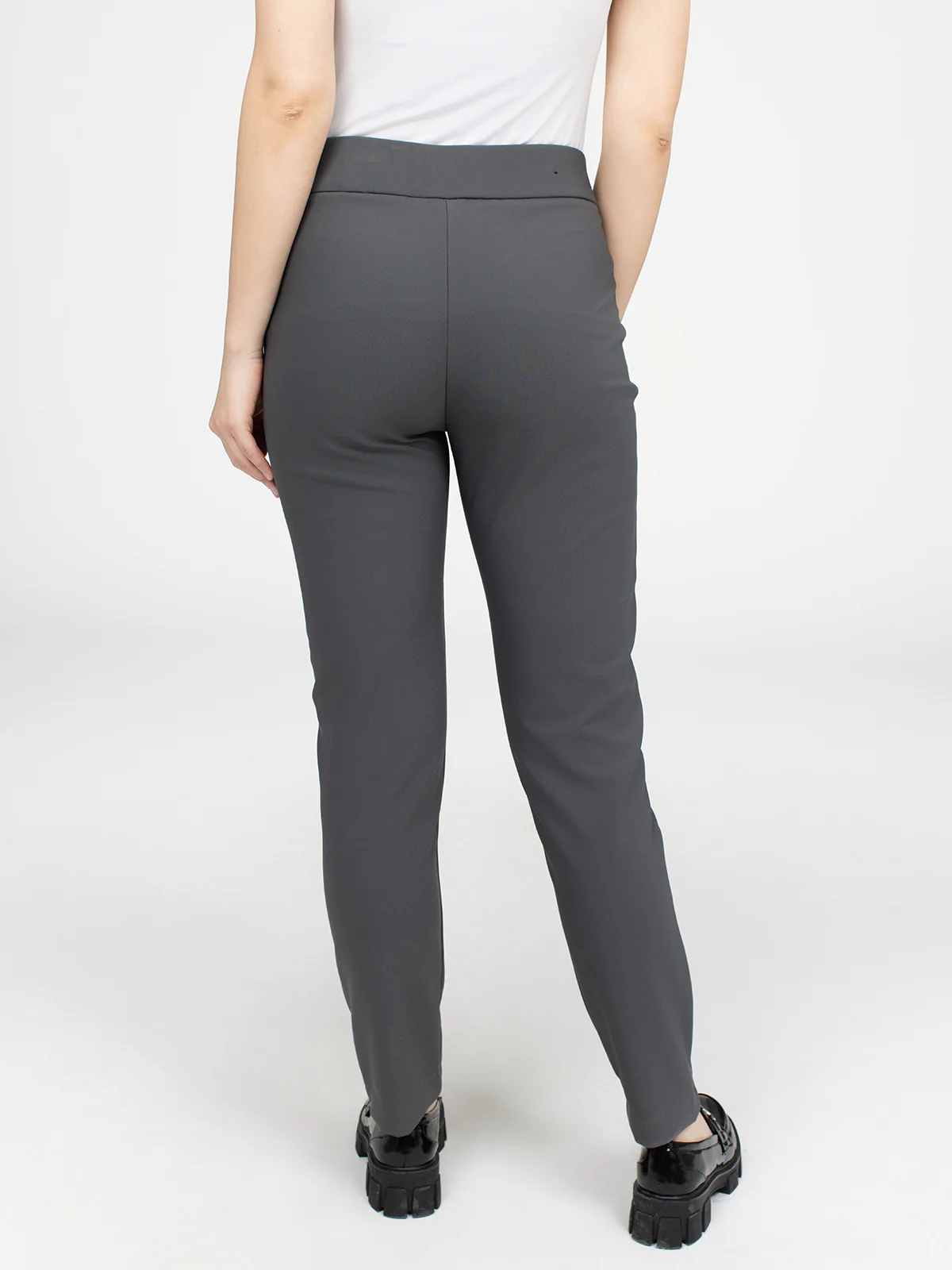 Pantalon habillé étroit semi-ajusté à enfiler - Image 7