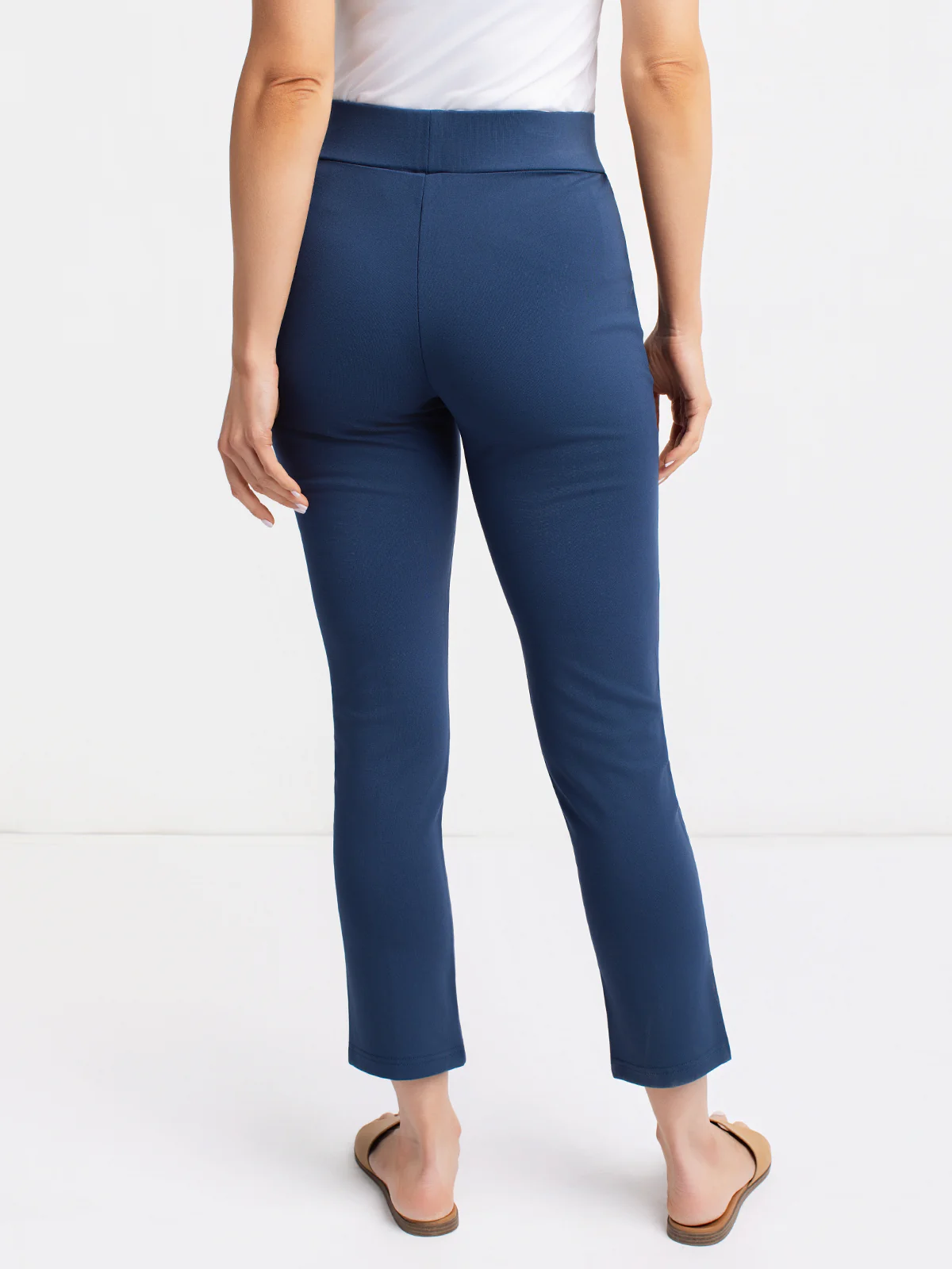 Pantalon semi-ajsuté à enfiler - Image 5