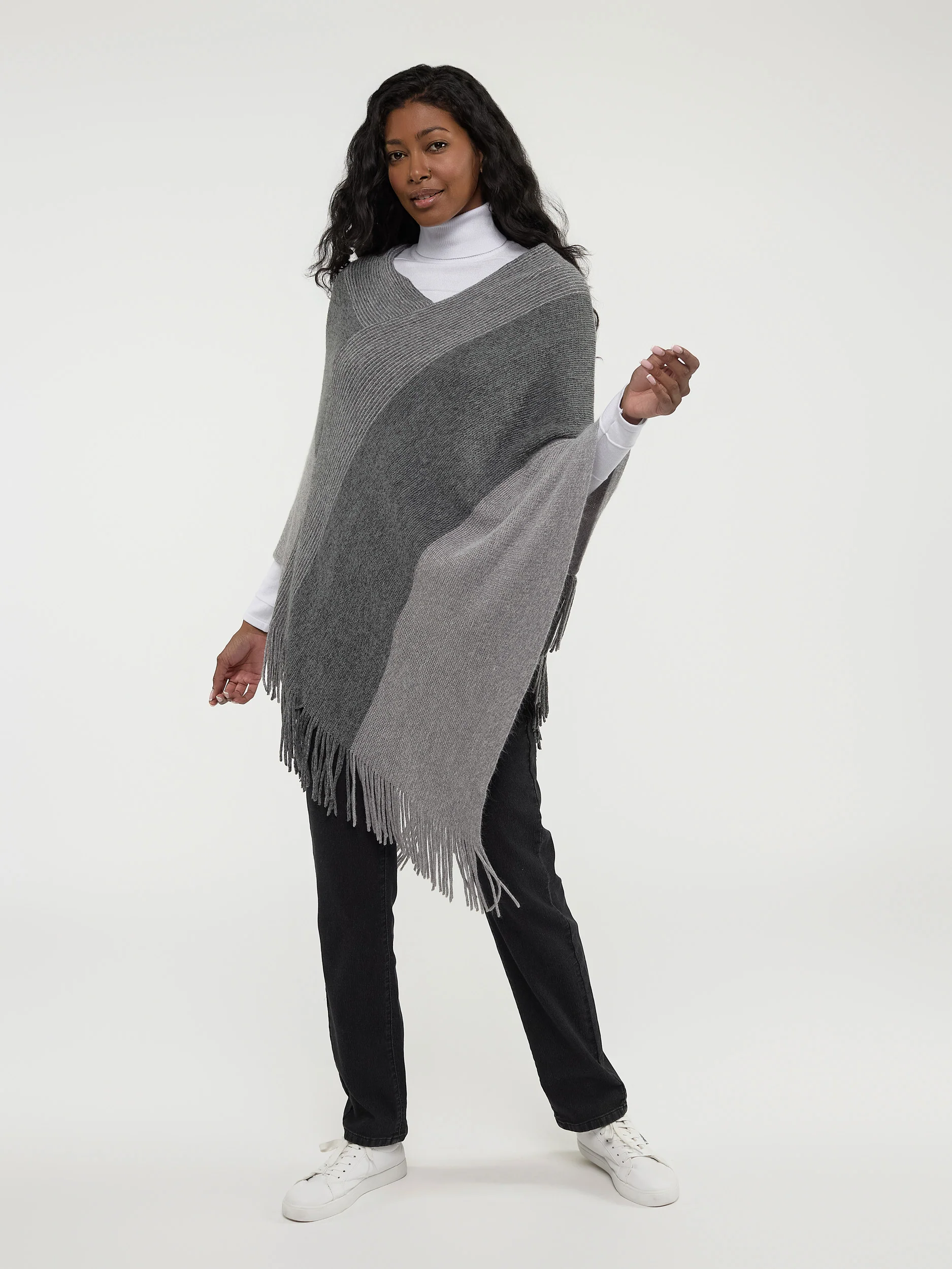 Poncho en tricot - Image 7