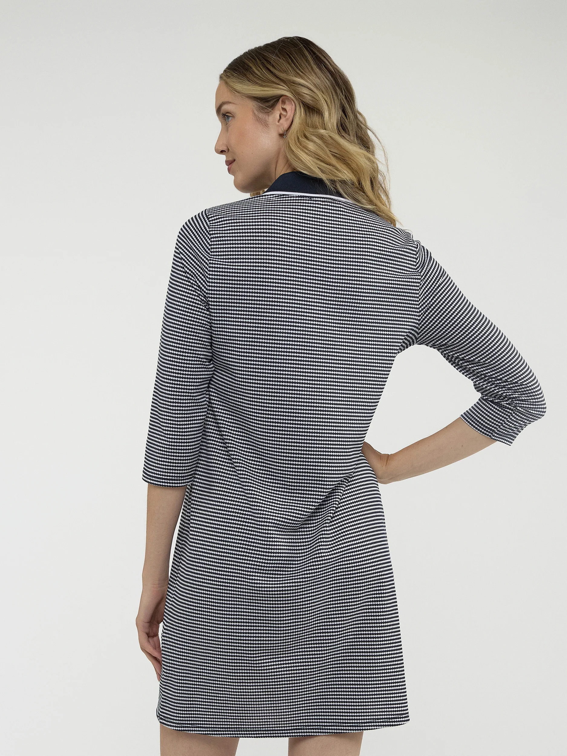 Robe droite semi-ajustée en tricot - Image 3