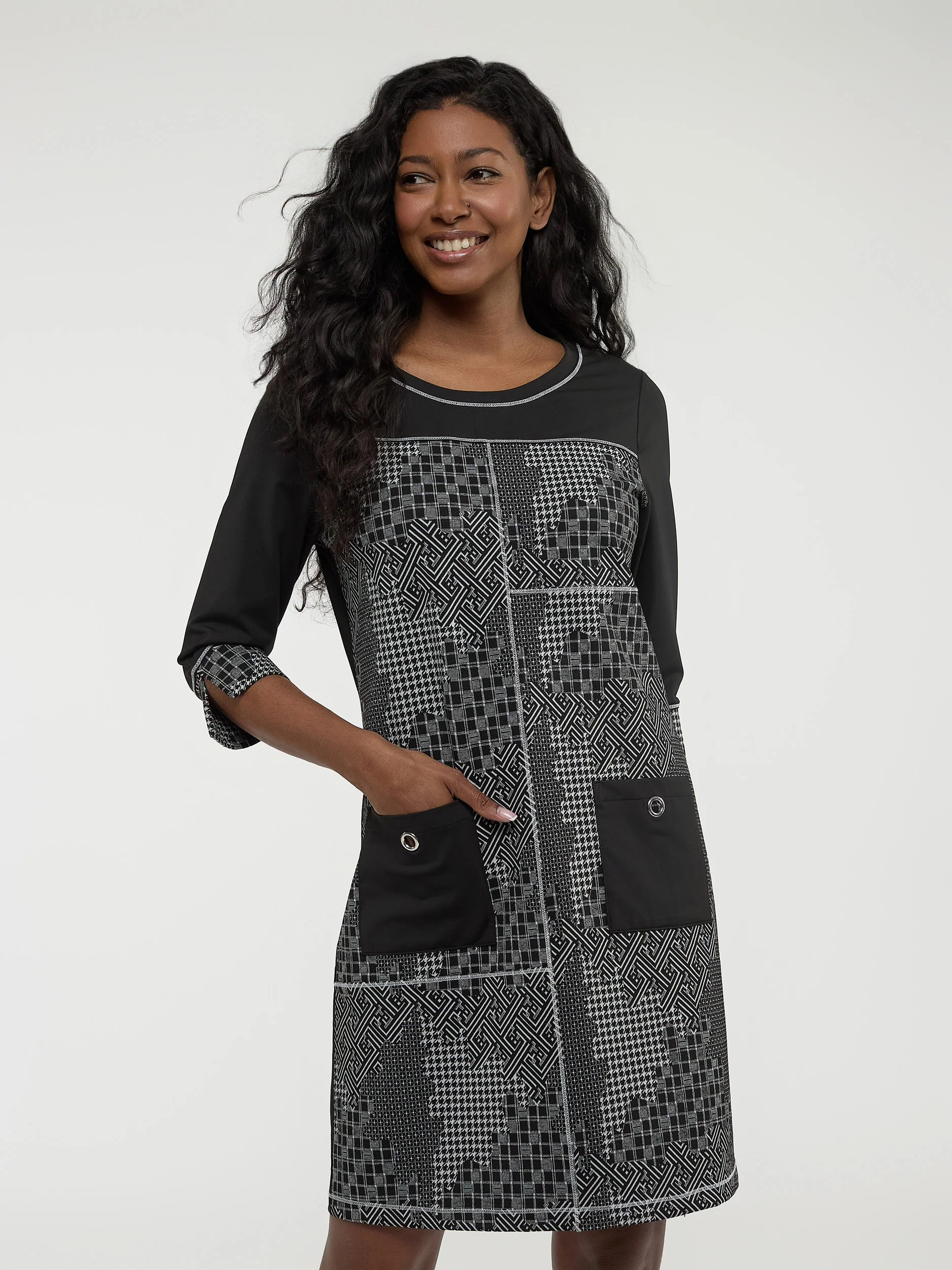 Robe droite semi-ajustée en tricot - Image 2