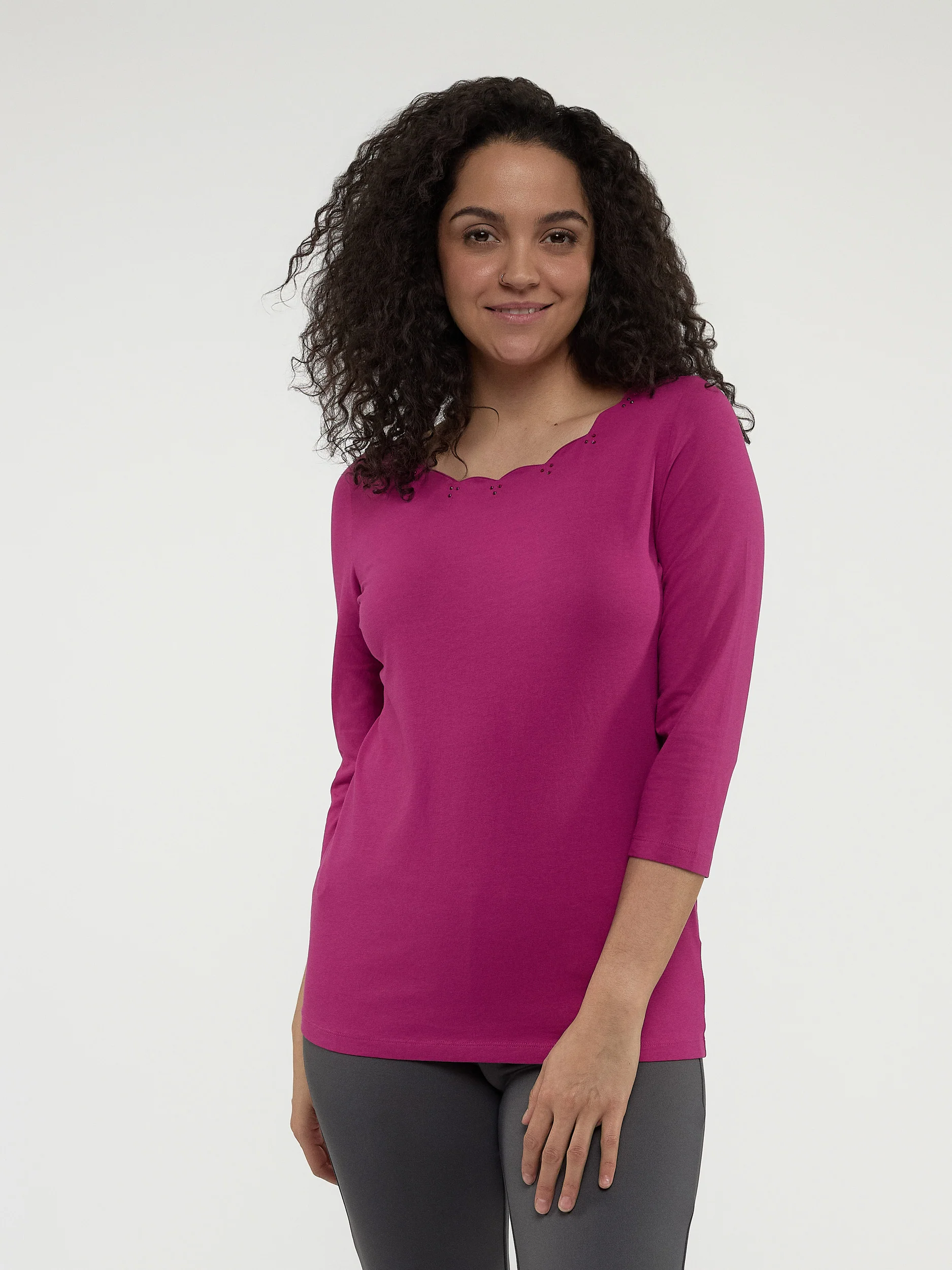 T-shirt semi-ajusté à manches 3/4