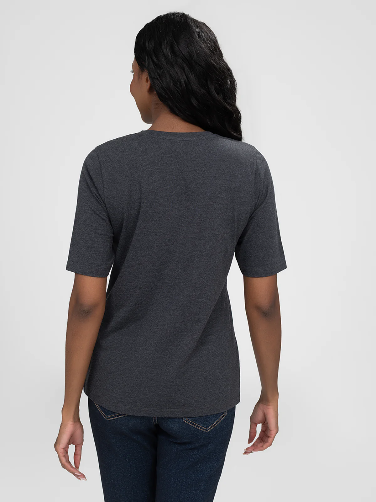 T-shirt semi-ajusté à manches 3/4 - Image 18