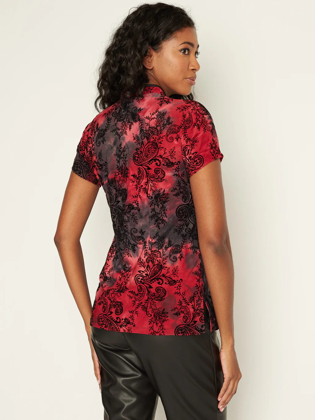 T-shirt semi-ajusté à manches courtes - Image 7