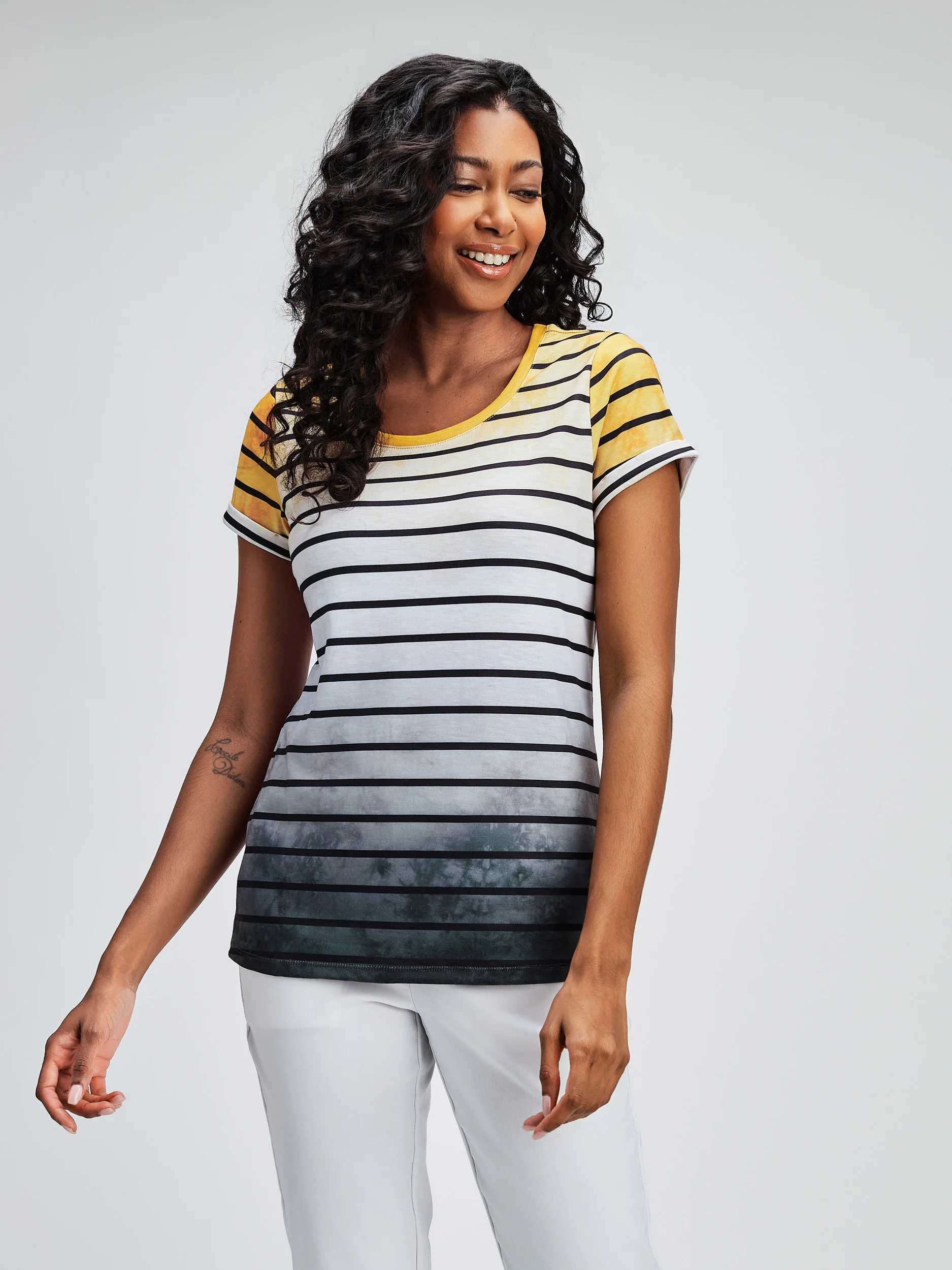 T-shirt semi-ajusté à manches courtes - Image 10