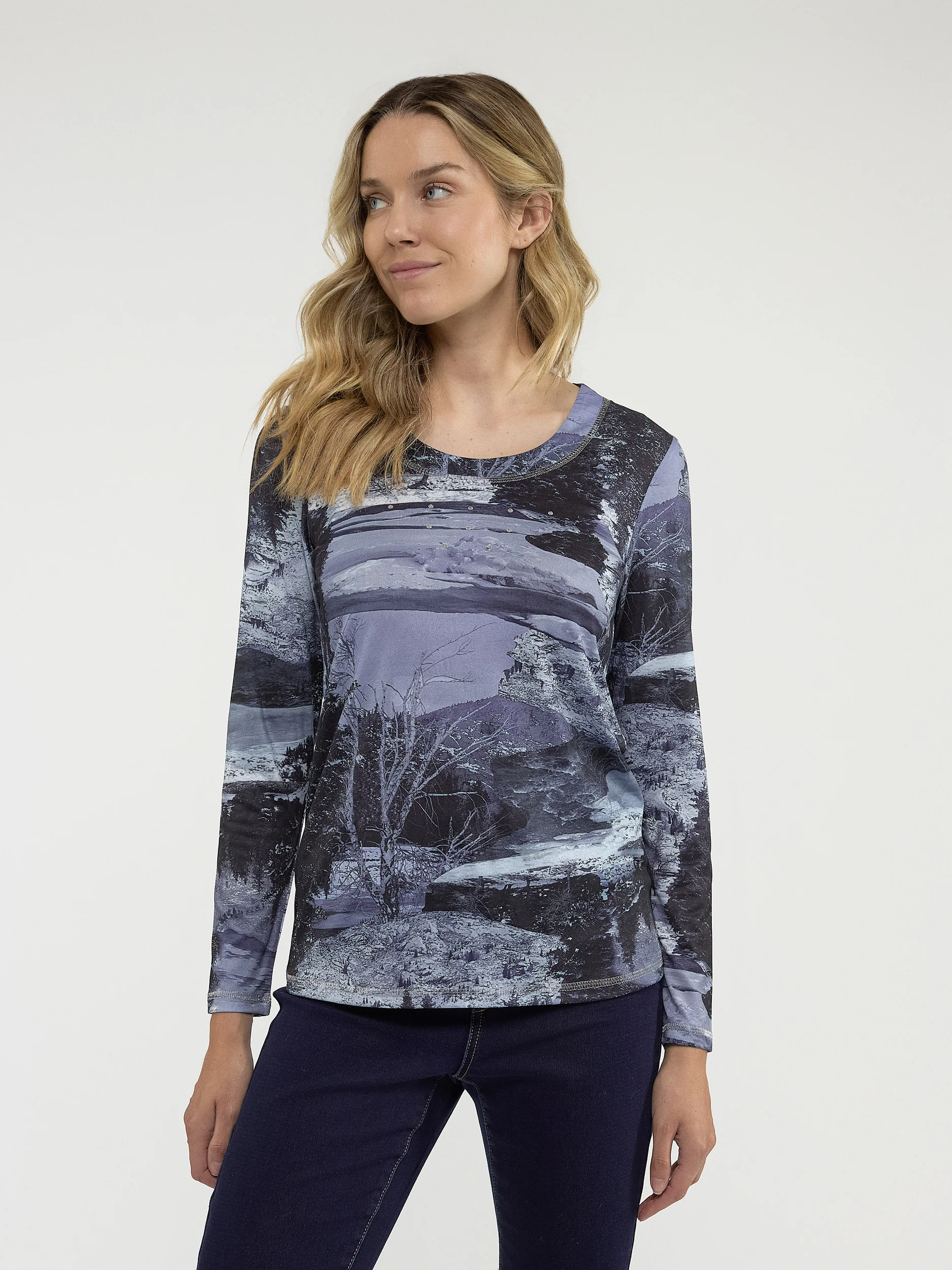 T-shirt semi-ajusté à manches longues